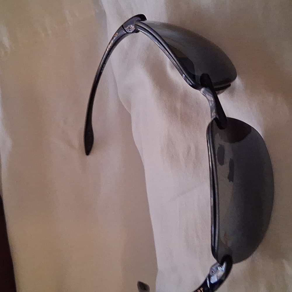 Maui Jim Black Sunglasses Pouch - Picture 5 of 10